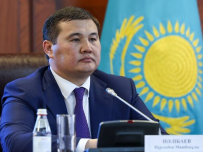 Нұрлыбек Нәлібаев ауыл әкімі мен полицей өзі қызмет ететін ауылда тұруы қажет деген талап қойды