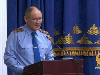 Алматы полициясының басшысы көшелерді жарықтандыру мәселесін талқылады