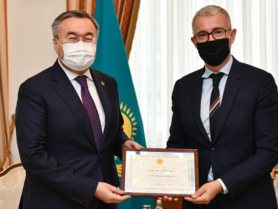 Франция елшісі Қазақстандағы дипломатиялық миссиясын аяқтады