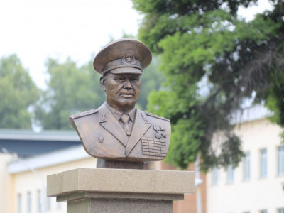 Әскери институтқа Сағадат Нұрмағамбетовтың есімі берілді