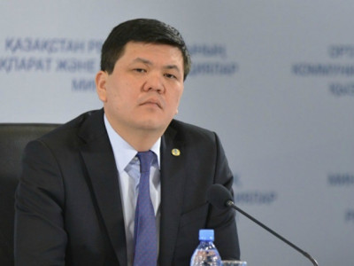 Туған күніне сый қабылдаған Тараз әкімінің орынбасары жазаланды