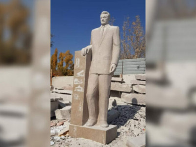 Қонаевқа қойылған ескерткіш «әкімдіктің» стилінде орындалған — өнертанушы