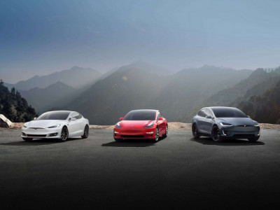 Tesla компаниясы бір тоқсандағы табысы бойынша рекорд орнатты