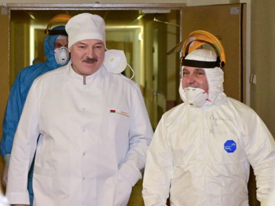 Лукашенко конституцияны өзгертемін деді, Тихановская Джо Байденмен кездесу жоспарын айтты