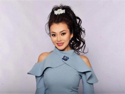 Ерке Есмахан өзінен 9 жас кіші Азамат Зенкаевпен тағы да көзге түсті – видео