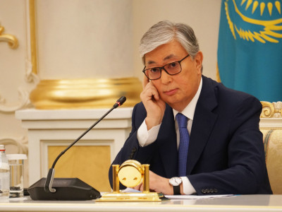 “Мәселе – ниетте”: Тоқаев қазақ тілін білмейтіндерге үндеу жасады