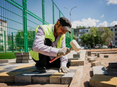Nur Otan партиясының ықпалымен Тараз қаласында 1100 тұрғын үйдің ауласы реттеледі