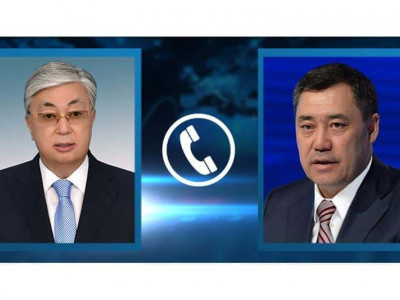 Мемлекет басшысы Қырғыз президентімен телефон арқылы сөйлесті