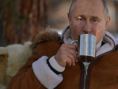 Деталь на видео с Путиным из тайги: иностранцы оторваться не могут