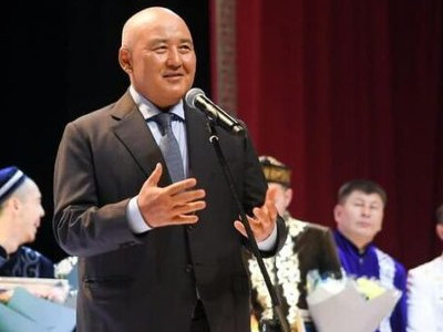 Өмірзақ Шөкеев БАҚ қызметкерлерін құттықтады