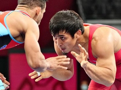 Балуан Дәулет Ниязбеков Олимпиада ойындарын жеңіспен бастады