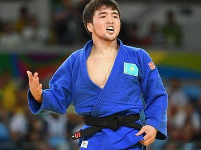 Ұтсаң – мақтайды, ұтылсаң – даттайды. Сметов отбасы, мансап пен жанкүйерлер туралы баяндады