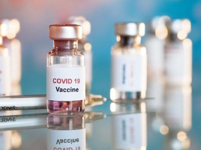 Алматыда 34 мыңнан аса мұғалім вакцина салдырды