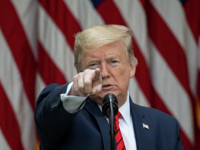 Трамп Ауғанстанда қалған техникаларын Ресей мен Қытай алып қойғанын айтты