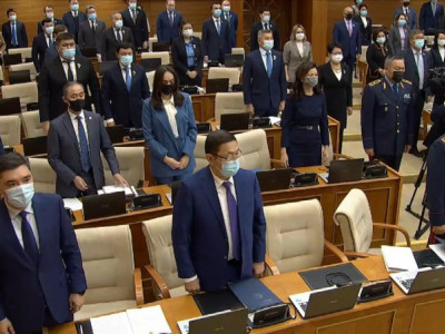 Шахтадағы апат: Мәжілісте бір минуттық үнсіздік жарияланды
