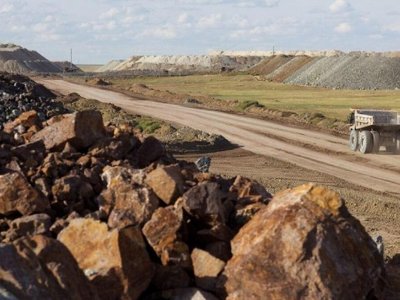 Қарашада жер қойнауын пайдаланушылармен 234 келісім орнатылды – Атамқұлов