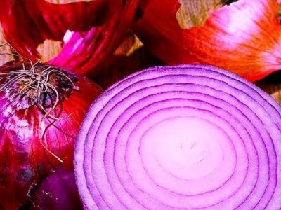 Халық емі: Пиязға шекер қосса ем болады