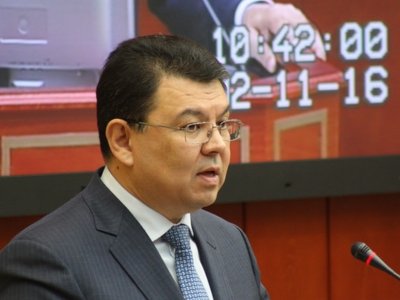 Қанат Бозымбаев Алматы облысының әкімі болып тағайындалды