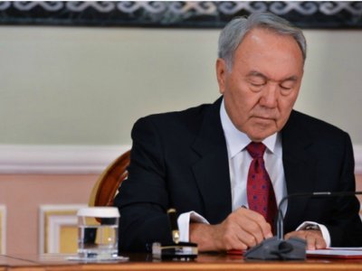 Назарбаев КСРО-ның ыдырау себептерін атады