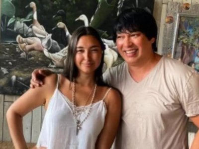 Бүркіт пен Аиша елдегі оқиғалардан кейін шетелге бет бұрды