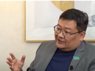 «Қазақтың жарты тарихы – жалған»: Мәжіліс депутаты (ВИДЕО)