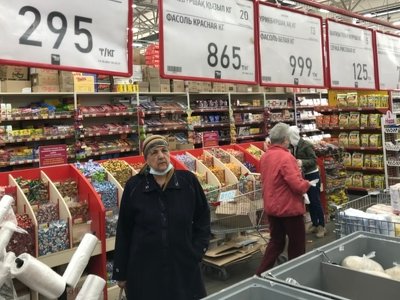 Қазақстан үкіметі азық-түлік іздеп, дүрбелеңге түспеуге шақырды