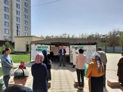 Шымкент: 700 отбасыға «Рамазан қоржыны» таратылды