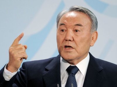 Нұрсұлтан Назарбаев салық базасындағы аты-жөнін толық өзгертті