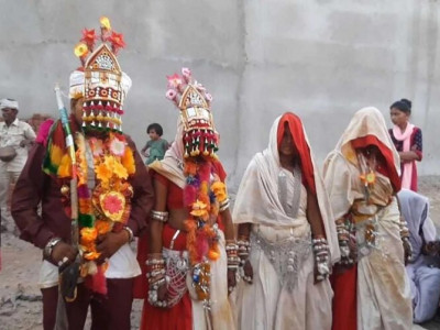 Ер адам бірден үш әйелге үйленіп, той жасаған