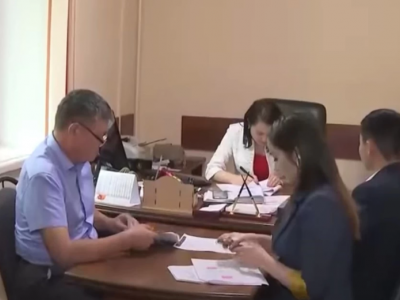 Таразда шенеунік құны 300 миллион теңге болатын мемлекеттің мүлкін туыстарына таратып жіберген