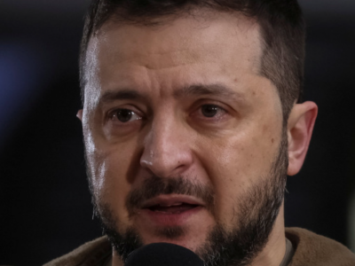 Зеленский: “Шабуылға шықсақ үлкен шығынға ұшыраймыз, маған адамның өмірі артық”
