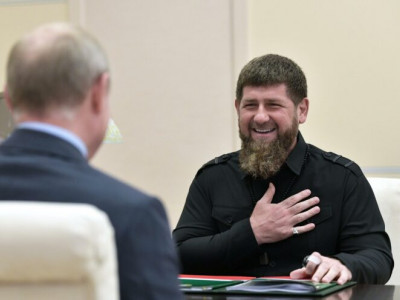 Қадыров Путинді бірінші мүмкіндіктен-ақ сатып кетеді – БАҚ (ВИДЕО)