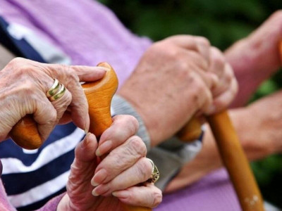 Қазақстанда әйелдердің зейнеткерлік жасын төмендетуге арналған митинг дайындалуда