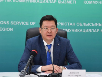 Түркістан: АӘК алатын отбасылардың балалары мектеп формасымен қамтамасыз етіледі