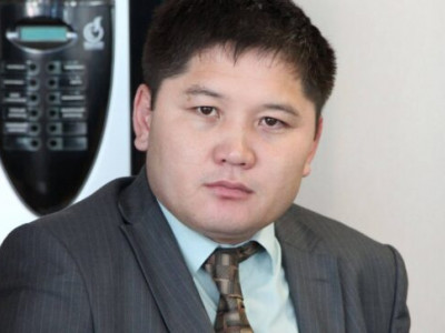 «Қазақстандықтар жұмақтағыдай өмір сүреді: журналист Ербол Мәндібек Президент сайлауына үміткер болатынын мәлімдеді