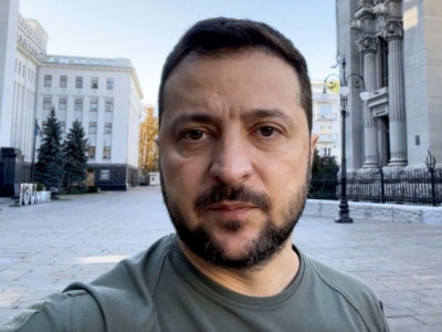 Зеленский: Украинадағы жағдайға байланысты G7 шұғыл кеңеске жиналады
