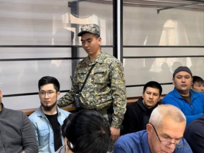 Жанайқайын айтқан адамның бәрін қамау керек пе? Ақтөбеде Қаңтар оқиғасы бойынша сотта айыптау актісі оқылды