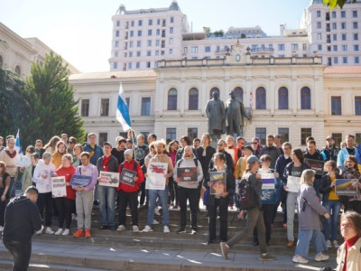 Тбилисиде Ресей эмигранттары митингіге шығып, Путин саясатына қарсылық білдірді