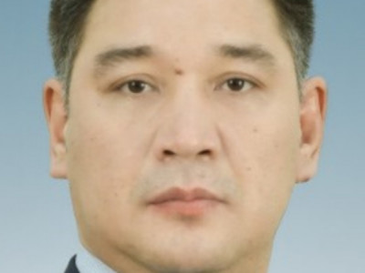 Заң бұзған шетелдіктерді елден шығаруды ұсынған депутат Айбек Паяев мәжілістен кетті