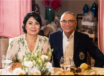 «Кеткенің бе жаным…»: Ләйлә Сұлтанқызының марқұм күйеуі Беркінбаевтің бірінші әйелі жазба жариялады