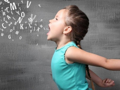 Дәрігер бала тілінің шығып кетуіне қатысты мифтерді жоққа шығарды