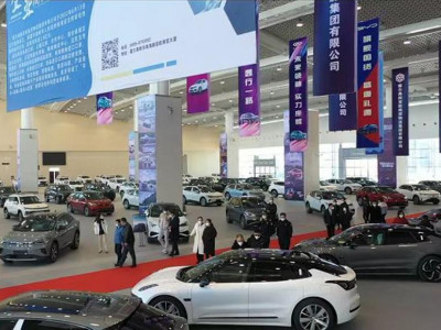Қорғаста Орталық Азия автомобиль көрмесі және сауда орталығы ашылды