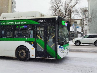 Шымкентте автобус жүргізушілері аялдамада төбелесе жаздады