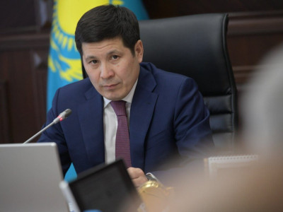 Президент снял Абылкаира Скакова с должности акима Павлодарской области