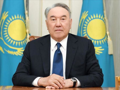 Тұңғыш президент туралы заңның күші жойылды