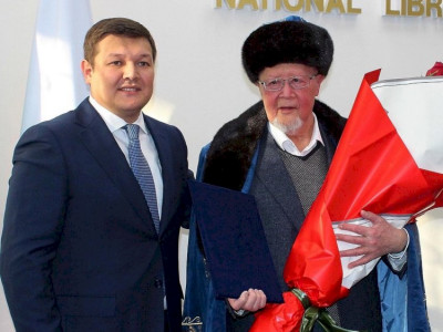 Алматыда Мұрат Әуезовтің 80 жылдық мерейтойына арналған шара өтті