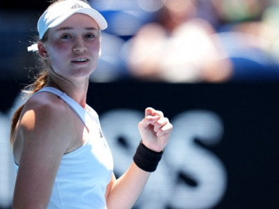 Australian Open: Рыбакина әлемнің №1 ракетасы Швентекті жеңіп, ширек финалға шықты