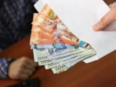 Түркістан облысында шенеуніктер пара алды деген күдікке ілінді