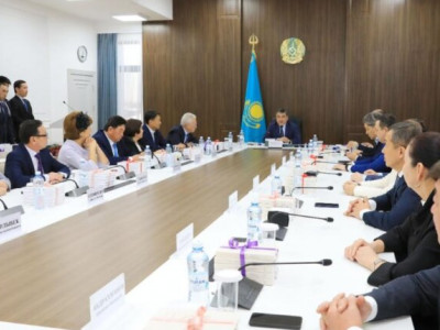 Нұржан Нұржігітов жетінші шақырылған облыстық мәслихат депутаттарына алғыс айтты