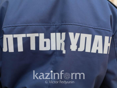 Ұлттық ұлан сарбаздары көшеде жоғалған 5 жасар қызды анасымен қауыштырды